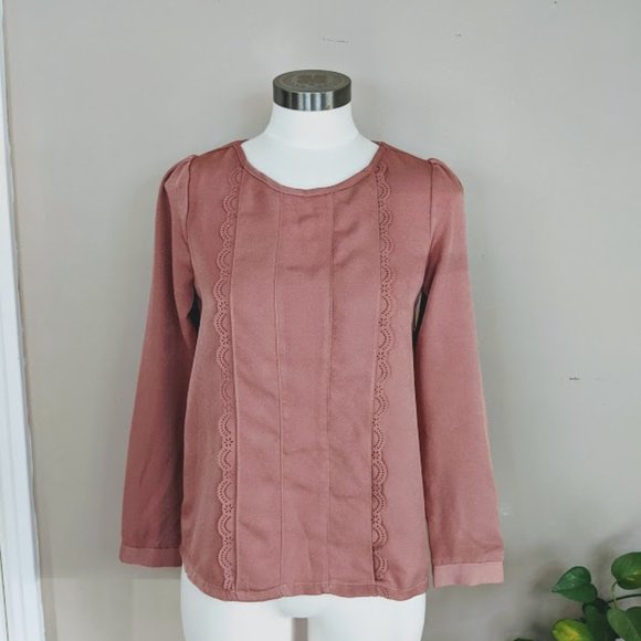 Tank Girl Rosy Pink popover blouse with ruffle detail - Picture 1 of 9